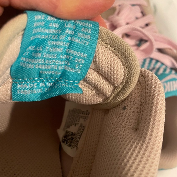 Nike Dunk Low Women's Shoes - Picture 3 of 4